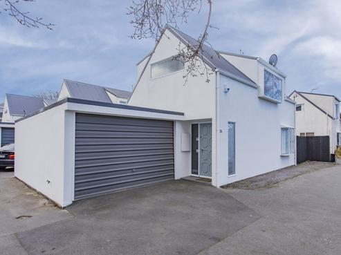 26 Coles Place, Saint Albans