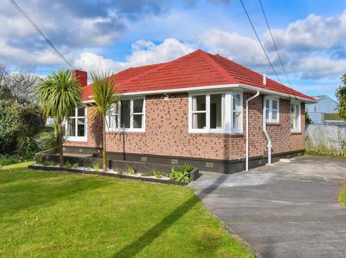 44 Ferguson Road, Otara