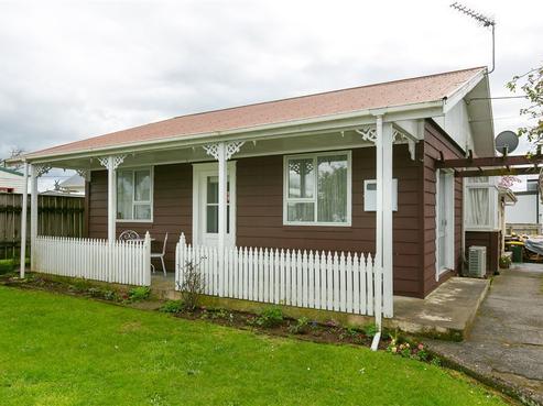 56 Standish Street, Inglewood