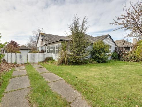 336 Memorial Avenue, Burnside
