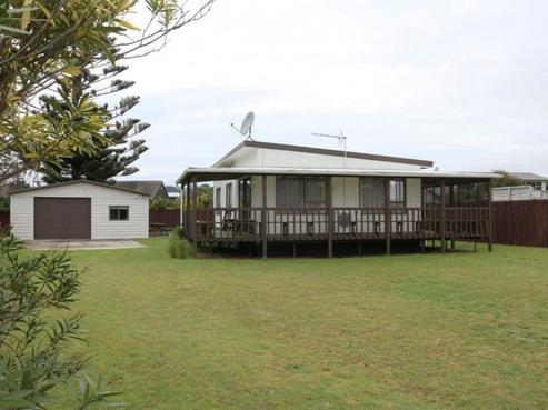 37 Banks Street, Cooks Beach