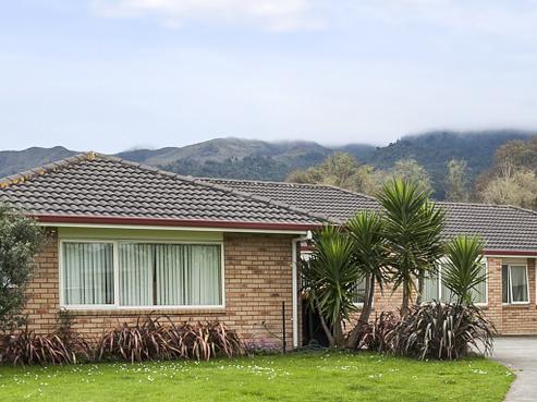 2 Oaks Place, Te Aroha
