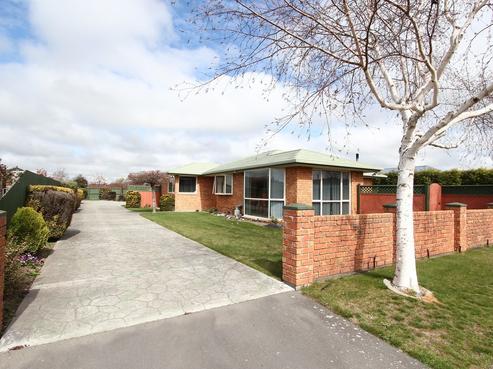 17 Durrell Way, Rolleston