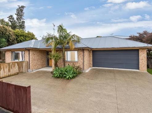 2/43 Union Road, Howick