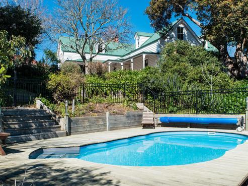 17 Clyde Road, Napier Hill