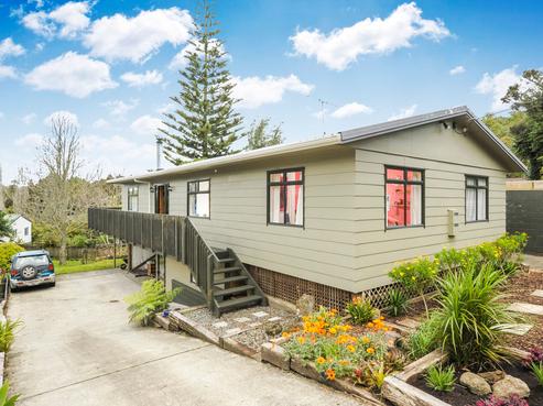 138 Woodlands Park Road, Titirangi