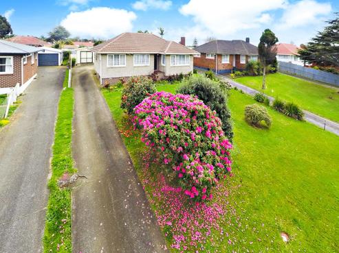 27 Piako Street, Otara