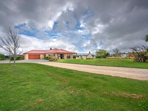10 Mulholland Drive, Darfield
