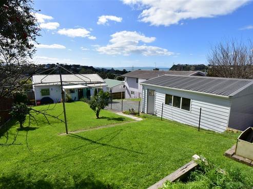 15 Holiday Road, Stanmore Bay