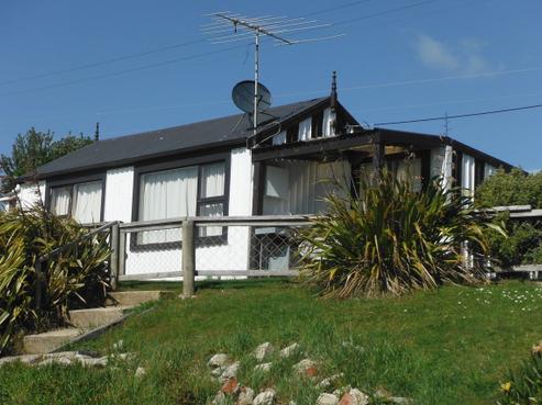 1 Riverview Road, Milton