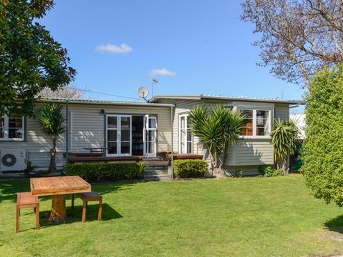 931A Nelson Street North, Mahora