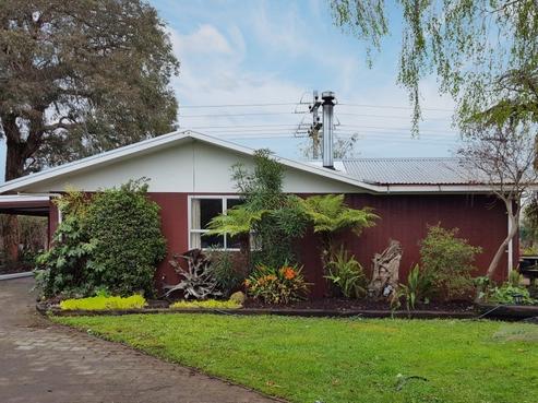 8 Lander Place, Flaxmere