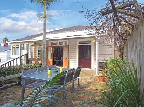 17 Malvern Road, Morningside