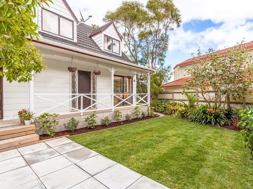 1/83 Atkinson Road, Titirangi
