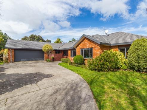 13 Emerald Hill Drive, Birchville