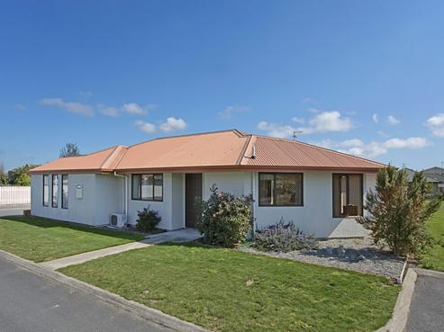 17 Ivy Crescent, Richmond