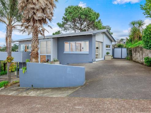6 Shearwater Rise, Rothesay Bay
