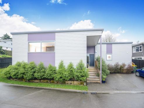 8A Saffron Street, Birkdale