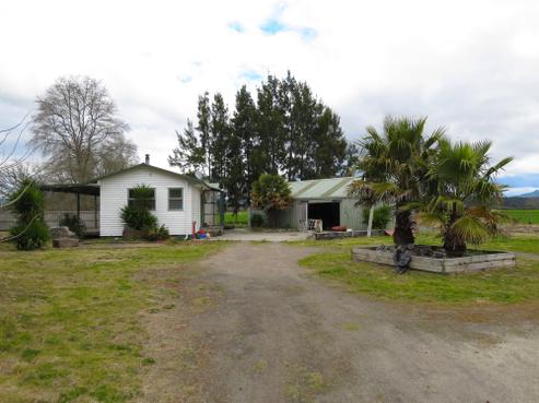 102 Onepu Spring Road, Otakiri