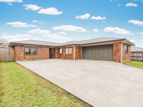 27 West Street, Tuakau