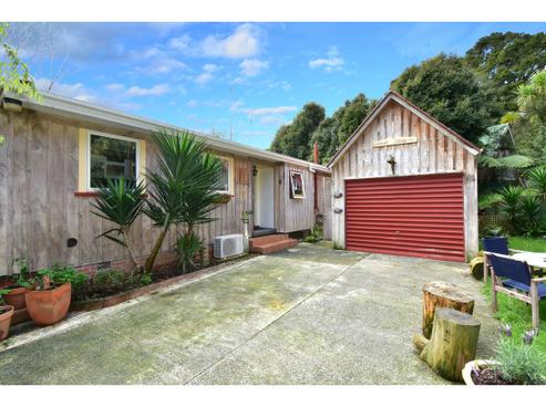 69 Ahuroa Road, Puhoi