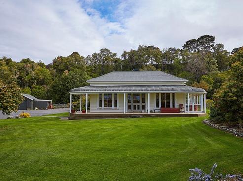 121 Lovers Lane, Hapuku
