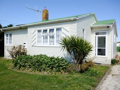30 Riemenschneider Street, Manaia
