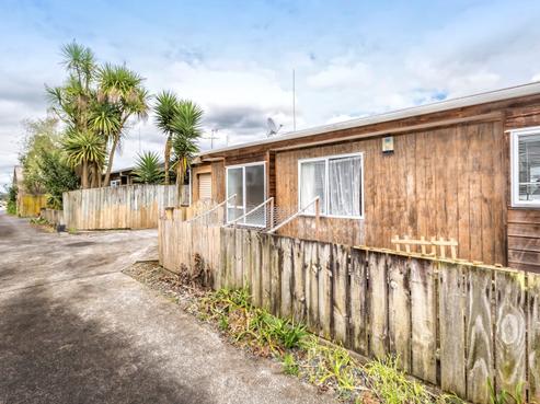 10A Carlton Road, Pukekohe