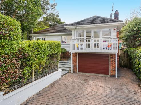 49 Hillcrest Avenue, Hillcrest