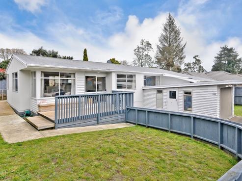 196 Sandwich Road, Saint Andrews