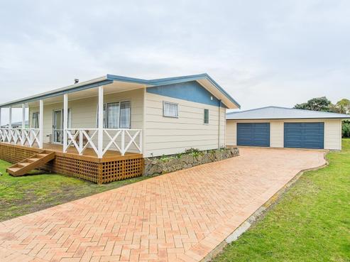 22 Nukumaru Parade, Waitotara