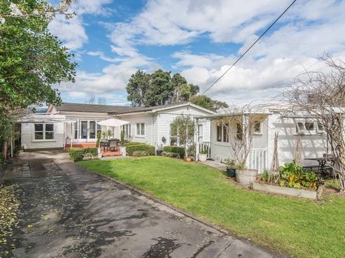 4 Kohutuhutu Road, Raumati Beach