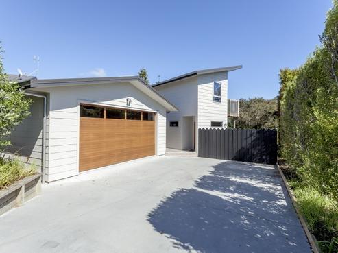 309 The Drive, Whangamata