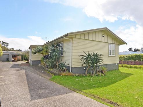 37 Nile Road, Kelston