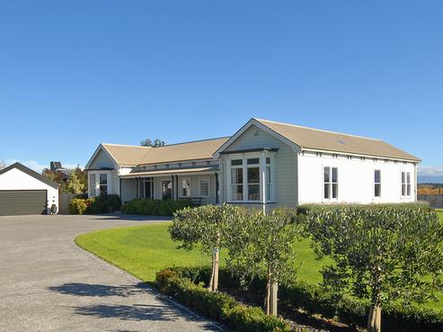 4 Grey Street, Martinborough
