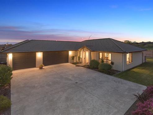 5 Welwyn Place, Rototuna North