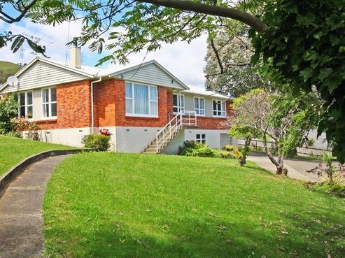 271 The Ridgeway, Stoke