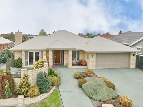 24 Glencullen Drive, Casebrook