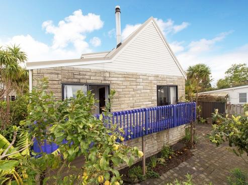 44A Kiwi Road, Point Chevalier