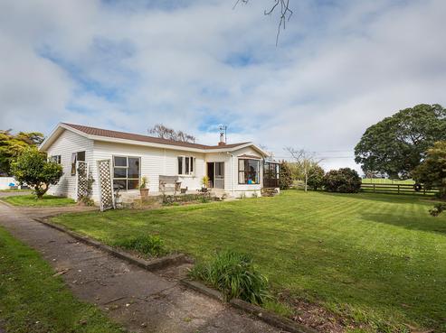 1339 Makino Road, Halcombe