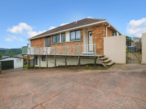 2/191 Holborn Drive, Stokes Valley
