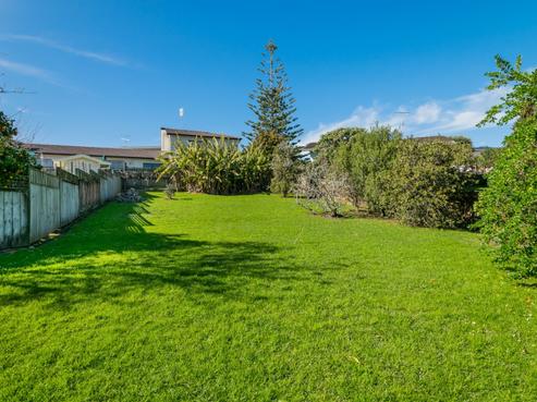 2/18 Raeben Avenue, Hillcrest