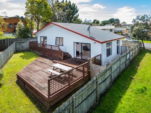 123A Athena Drive, Totara Vale