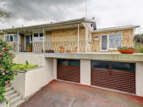 16 Seifert Street, Forest Lake