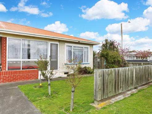 700 Ellison Road, Parkvale