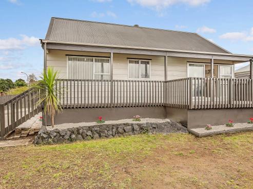 2 Kennington Drive, Clendon Park