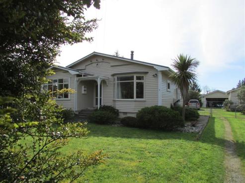 4 Hart Street, Blackball