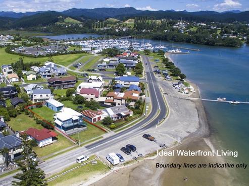 517 Beach Road, Whangamata
