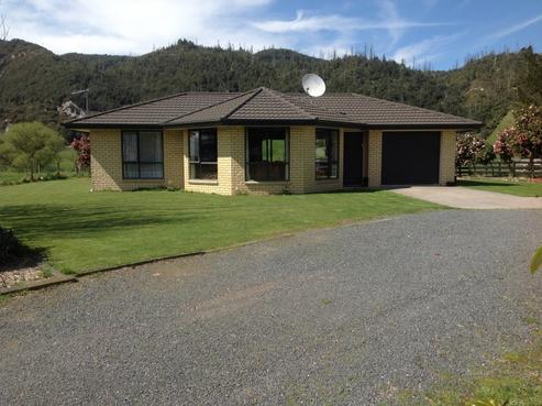 1079 Te Kopia Road, Waikite Valley