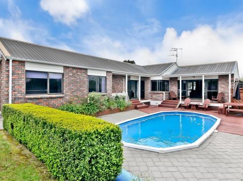 94 Sunnyhills Avenue, Glenview